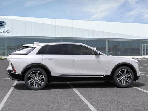 2025 Cadillac LYRIQ Luxury w/1SC