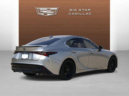 2022 Lexus IS 350 Base