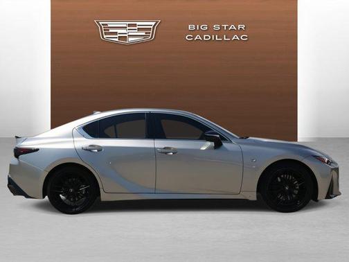 2022 Lexus IS 350 Base