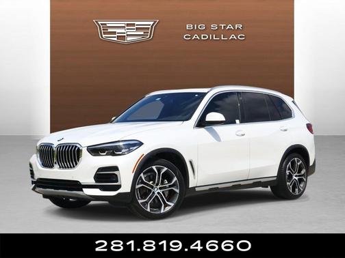 Mineral White Metallic 2023 BMW X5 sDrive40i