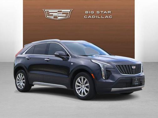 2022 Cadillac XT4 Premium Luxury