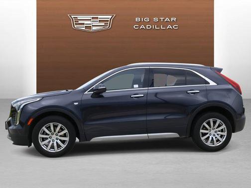 2022 Cadillac XT4 Premium Luxury