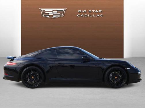 2016 Porsche 911 Black Edition