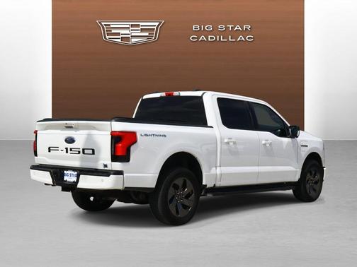 Oxford White 2023 Ford F-150 Lightning XLT