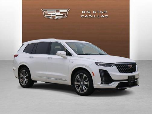 2022 Cadillac XT6 Premium Luxury FWD