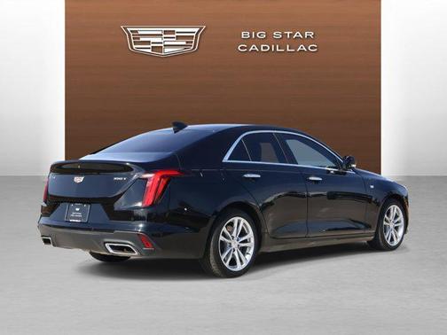 2023 Cadillac CT4 Luxury