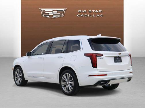 2025 Cadillac XT6 Premium Luxury FWD