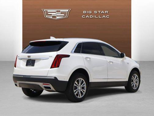 2022 Cadillac XT5 Premium Luxury