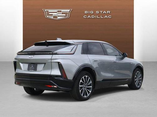 Argent Silver Metallic 2024 Cadillac LYRIQ Sport