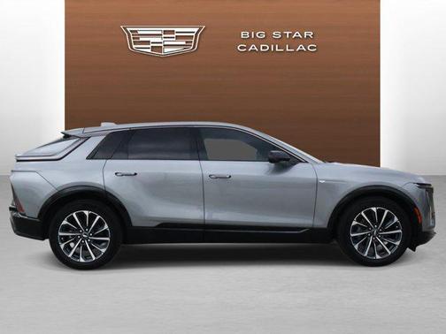 Argent Silver Metallic 2024 Cadillac LYRIQ Sport