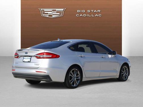 2019 Ford Fusion Hybrid Titanium