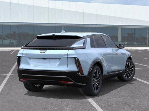 2025 Cadillac LYRIQ Sport