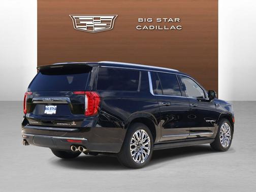 Onyx Black 2023 GMC Yukon XL Denali Ultimate