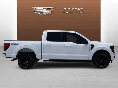 Oxford White 2025 Ford F-150 XLT