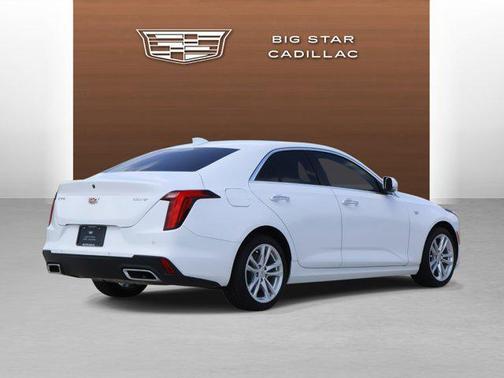 2022 Cadillac CT4 Luxury