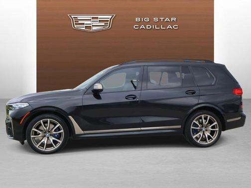 2021 BMW X7 M50i