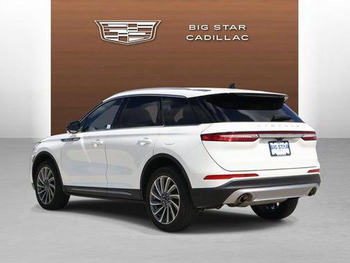 Pristine White Metallic Tri-Coat 2023 Lincoln Corsair Reserve