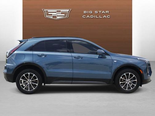 Deep Sea Metallic 2025 Cadillac XT4 Sport