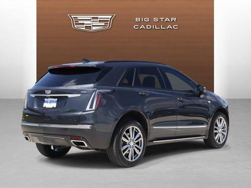2021 Cadillac XT5 Sport