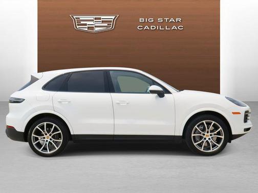 2021 Porsche Cayenne Base