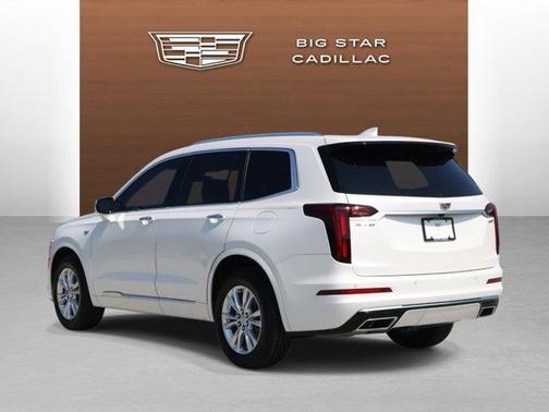 2025 Cadillac XT6 Luxury FWD