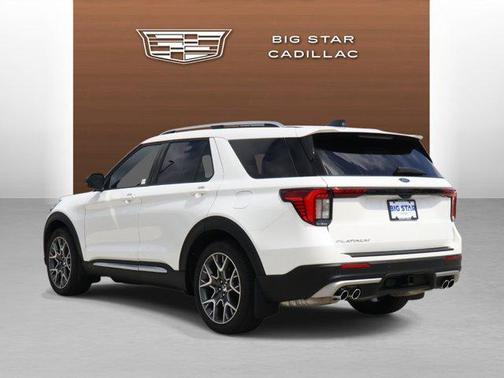 Star White Metallic Tri-Coat 2025 Ford Explorer Platinum