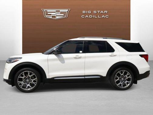 Star White Metallic Tri-Coat 2025 Ford Explorer Platinum