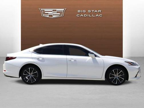 2025 Lexus ES 350 Base