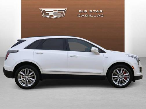 2022 Cadillac XT5 Sport