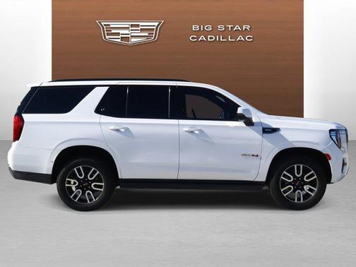 2023 GMC Yukon 4WD AT4