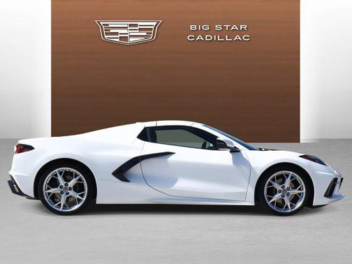 2022 Chevrolet Corvette Stingray w/2LT