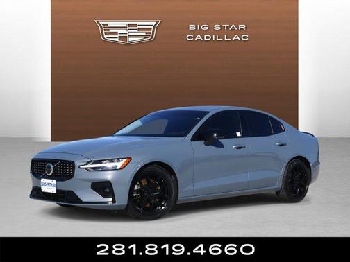 2024 Volvo S60 B5 Core Dark Theme