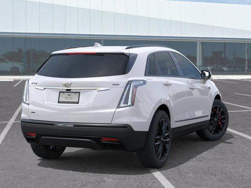 2026 Cadillac XT5 Sport