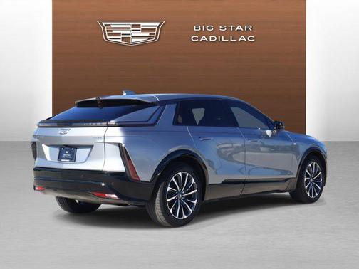 2024 Cadillac LYRIQ Sport