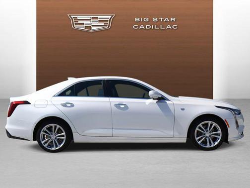 2024 Cadillac CT4 Luxury