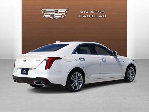 2024 Cadillac CT4 Luxury