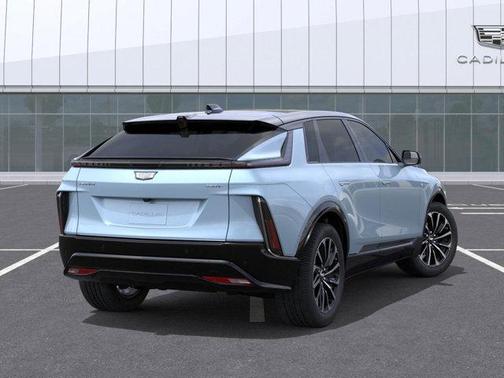 2025 Cadillac LYRIQ Sport