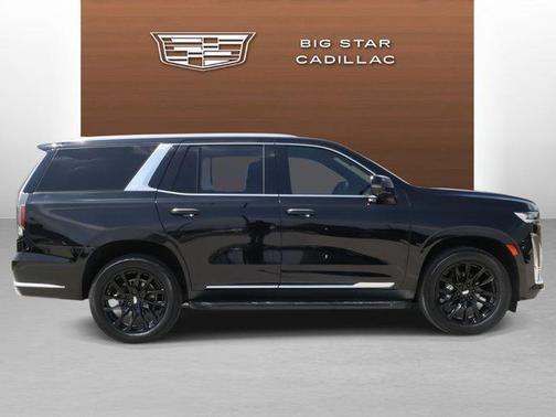 2022 Cadillac Escalade Luxury