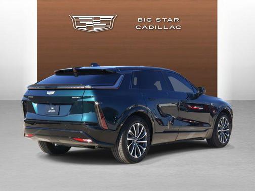 2024 Cadillac LYRIQ Sport