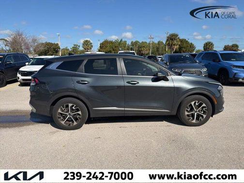 2025 Kia Sportage EX