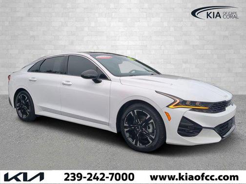 2022 Kia K5 GT-Line