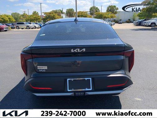 2025 Kia K4 LXS