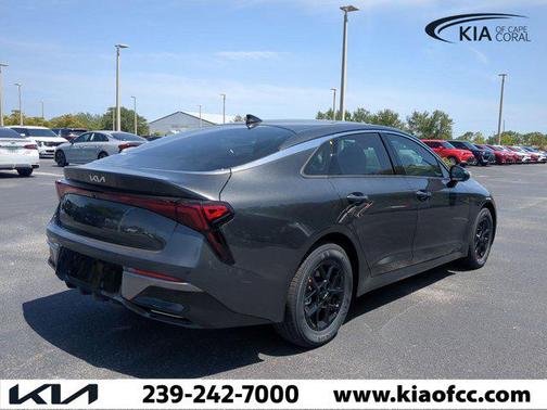 2025 Kia K5 LXS