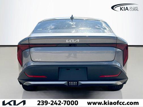 2026 Kia K4 EX