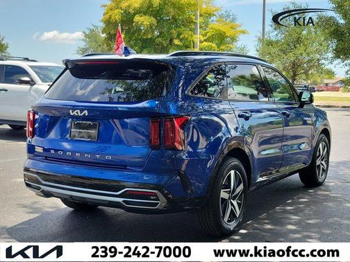 Sapphire Blue 2022 Kia Sorento S