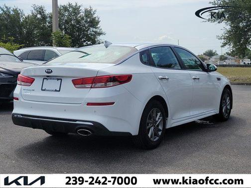 Snow White Pearl 2019 Kia Optima LX