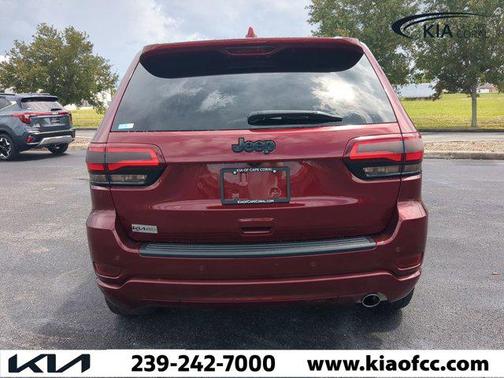 2021 Jeep Grand Cherokee Laredo