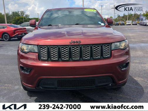 2021 Jeep Grand Cherokee Laredo