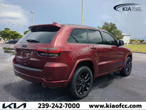2021 Jeep Grand Cherokee Laredo