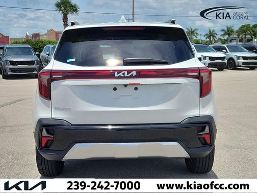 Snow White Pearl 2026 Kia Seltos S